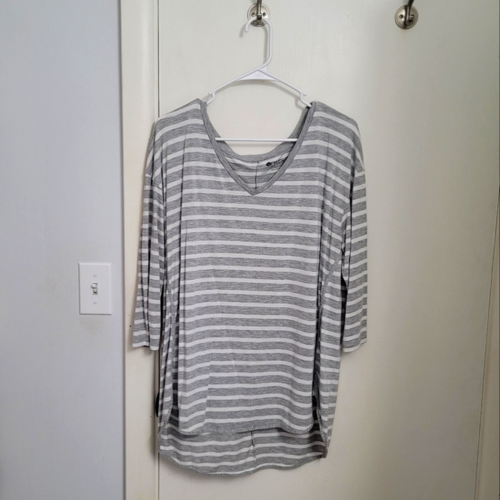 Three-Quarter Sleeve Tunic